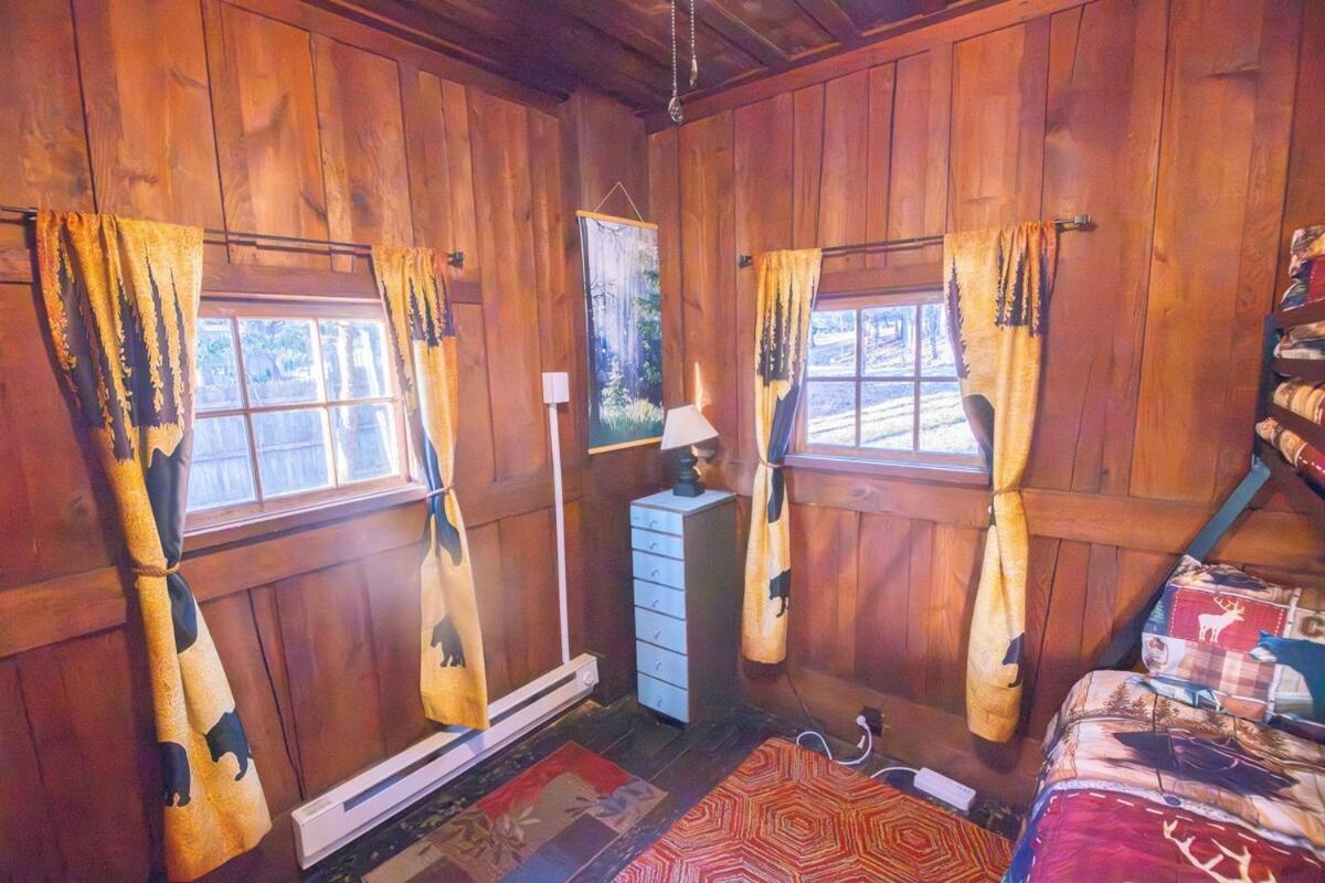 Holiday home Rustic Retreat Fireplace, Casino, Camelback Close To Everything! *